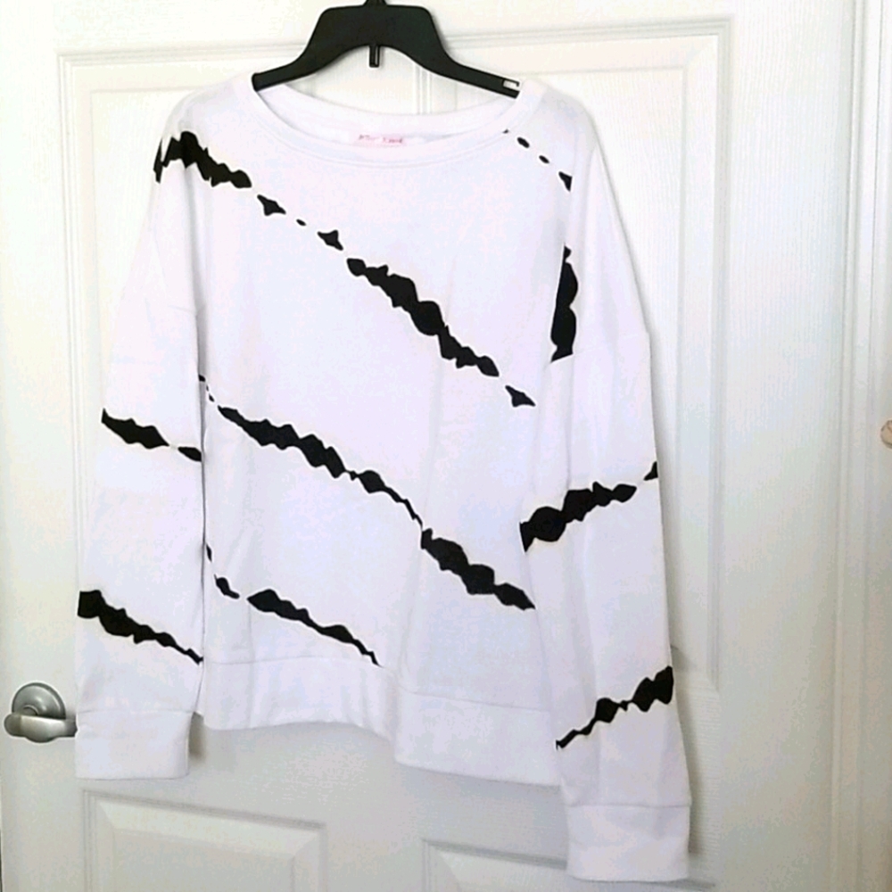 Betsy Johnson top